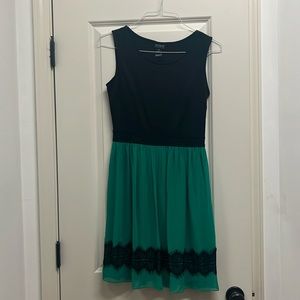 Black and green dress - size 6